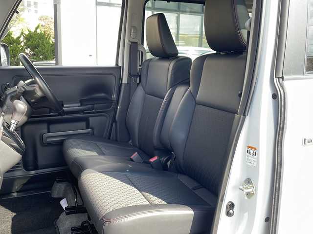 スズキ スペーシア カスタム HYBRID XS 青森県 2020(令2)年 2.9万km ピュアホワイトP ・4WD/・純正ナビ/・フルセグ/・CD/DVD/Bluetooth/・ドライブレコーダー/・衝突被害軽減ブレーキ/・レーンキープアシスト/・レーダークルーズコントロール/・両側パワースライドドア/・オートマチックハイビーム/・LEDヘットライト/・LEDフォグランプ/・アイドリングストップ/・プッシュスタート/・スマートキー/・シートヒーター/・スペアキーあり/・純正フロアマット/・純正15AW