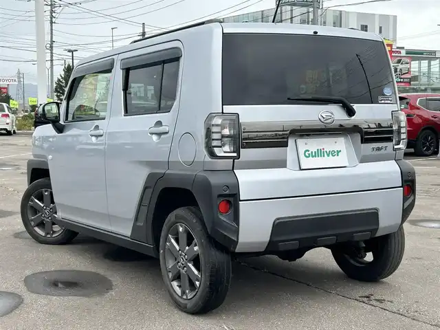 ダイハツ タフト G ターボ 道南・函館 2020(令2)年 6.8万km ブライトシルバーメタリック /純正ＳＤナビ//フルセグＴＶ//エンジンスターター//ドライブレコーダー//バックカメラ//ガラスルーフ//ルーフレール//クルーズコントロール//レーンキープアシスト//コーナーセンサー//衝突軽減ブレーキ//オートライト//オートハイビーム//車線逸脱警報//先行車発進通知//標識認識機能//フロントフォグランプ//シートヒーター//フロアマット//スペアキー//スマートキー