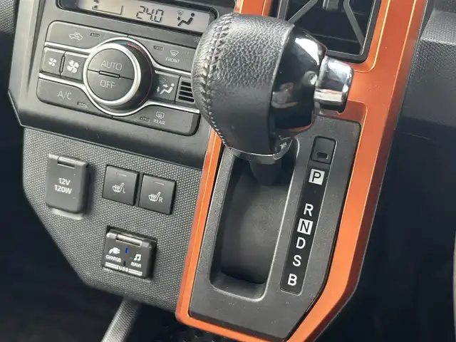 ダイハツ タフト G ターボ 道南・函館 2020(令2)年 6.8万km ブライトシルバーメタリック /純正ＳＤナビ//フルセグＴＶ//エンジンスターター//ドライブレコーダー//バックカメラ//ガラスルーフ//ルーフレール//クルーズコントロール//レーンキープアシスト//コーナーセンサー//衝突軽減ブレーキ//オートライト//オートハイビーム//車線逸脱警報//先行車発進通知//標識認識機能//フロントフォグランプ//シートヒーター//フロアマット//スペアキー//スマートキー