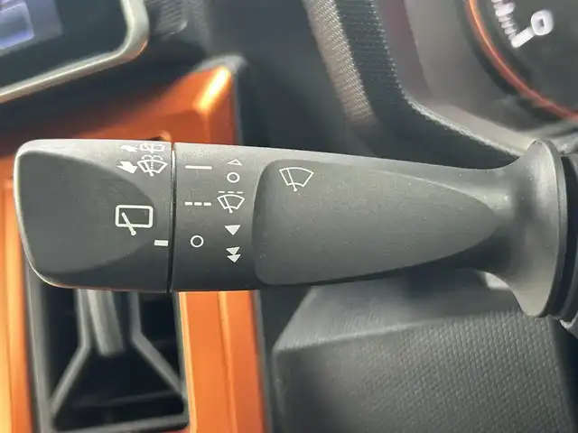 ダイハツ タフト G ターボ 道南・函館 2020(令2)年 6.8万km ブライトシルバーメタリック /純正ＳＤナビ//フルセグＴＶ//エンジンスターター//ドライブレコーダー//バックカメラ//ガラスルーフ//ルーフレール//クルーズコントロール//レーンキープアシスト//コーナーセンサー//衝突軽減ブレーキ//オートライト//オートハイビーム//車線逸脱警報//先行車発進通知//標識認識機能//フロントフォグランプ//シートヒーター//フロアマット//スペアキー//スマートキー