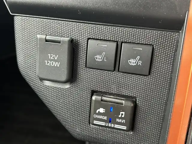 ダイハツ タフト G ターボ 道南・函館 2020(令2)年 6.8万km ブライトシルバーメタリック /純正ＳＤナビ//フルセグＴＶ//エンジンスターター//ドライブレコーダー//バックカメラ//ガラスルーフ//ルーフレール//クルーズコントロール//レーンキープアシスト//コーナーセンサー//衝突軽減ブレーキ//オートライト//オートハイビーム//車線逸脱警報//先行車発進通知//標識認識機能//フロントフォグランプ//シートヒーター//フロアマット//スペアキー//スマートキー