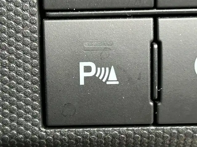 ダイハツ タフト G ターボ 道南・函館 2020(令2)年 6.8万km ブライトシルバーメタリック /純正ＳＤナビ//フルセグＴＶ//エンジンスターター//ドライブレコーダー//バックカメラ//ガラスルーフ//ルーフレール//クルーズコントロール//レーンキープアシスト//コーナーセンサー//衝突軽減ブレーキ//オートライト//オートハイビーム//車線逸脱警報//先行車発進通知//標識認識機能//フロントフォグランプ//シートヒーター//フロアマット//スペアキー//スマートキー