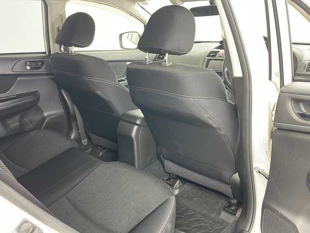 スバル インプレッサ ＸＶ 2．0i－L アイサイト 道央・札幌 2012(平24)年 4.6万km サテンホワイトパール ・4WD/・社外ナビ&CD&DVD&BT&TV/・バックカメラ/・アイサイト/・クルーズコントロール/・アイドリングストップ/・パドルシフト/・ビルトインETC/・純正フロアマット/・プッシュスタート/・HIDヘッドライト/・オートライト/・スマートキー/・スペアキー