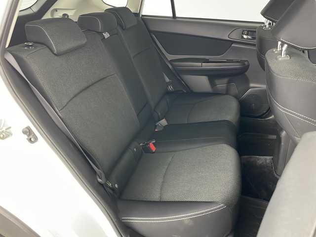 スバル インプレッサ ＸＶ 2．0i－L アイサイト 道央・札幌 2012(平24)年 4.6万km サテンホワイトパール ・4WD/・社外ナビ&CD&DVD&BT&TV/・バックカメラ/・アイサイト/・クルーズコントロール/・アイドリングストップ/・パドルシフト/・ビルトインETC/・純正フロアマット/・プッシュスタート/・HIDヘッドライト/・オートライト/・スマートキー/・スペアキー