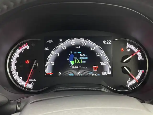 トヨタ ヴォクシー S－Z 埼玉県 2024(令6)年 1.4万km ホワイトパールクリスタルシャイン 禁煙車　快適利便ＰＫＧ　モデリスタエアロ　３眼ヘッドライト　純正１０．５型ナビ　ＣＤ　ＤＶＤ　ＢＴ　ＨＤＭＩ　ＥＴＣ２．０　アダプティブハイビーム　シートヒーター　バックカメラ　電動リアゲート