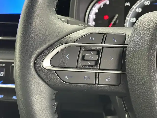 トヨタ ヴォクシー S－Z 埼玉県 2024(令6)年 1.4万km ホワイトパールクリスタルシャイン 禁煙車　快適利便ＰＫＧ　モデリスタエアロ　３眼ヘッドライト　純正１０．５型ナビ　ＣＤ　ＤＶＤ　ＢＴ　ＨＤＭＩ　ＥＴＣ２．０　アダプティブハイビーム　シートヒーター　バックカメラ　電動リアゲート