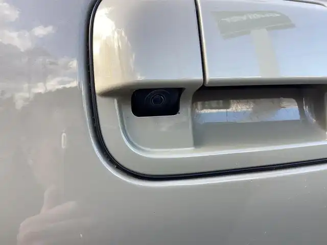 スズキ クロスビー HYBRID MZ 奈良県 2021(令3)年 2.2万km キャバンアイボリーパールメタリック ワンオーナー車/純正メモリーナビ(フルセグ・DVD・BT)/全方位モニター/クルーズコントロール/パドルシフト/プッシュスタート/スマートキー2個/シートヒーター/ビルトインETC/前後ドライブレコーダー/社外１５インチアルミ/フロアマット/ドアバイザー