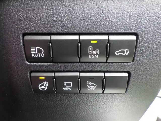レクサス ＮＸ 300h Iパッケージ 千葉県 2019(平31)年 4.4万km ソニッククォーツ Lexus Safety System+/・プリクラッシュセーフティ/・レーンディパーチャーアラート/・オートハイビーム/・レーダークルーズコントロール/・ブラインドスポットモニター/アイドリングストップ/パワーバックドア/パノラマガラスルーフ/純正SDナビ/地デジTV/【DVD/CD再生機能　Bluetooth接続】/パノラミックビューモニター/リバース連動ドアミラー（左/右）/革巻きステアリング/ステアリングヒーター/ステアリングスイッチ/パドルシフト/前席パワーシート/シートヒーター/ETC（2.0）/LEDヘッドライト/LEDフォグライト/ウインカーミラー/クリアランスソナー/純正18インチアルミホイル/サイド/カーテンエアバッグ/スマートキー