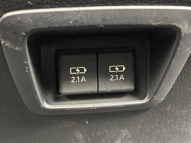 トヨタ カローラ クロス ハイブリッド Z 茨城県 2023(令5)年 3.1万km プラチナホワイトパールマイカ 純正DA/全方位カメラ/衝突被害軽減ブレーキ/車線逸脱抑制装置/レーダークルーズコントロール/オートマチックハイビーム/クリアランスソナー/BSM/ETC/ドラレコ/シートヒーター/純正18インチAW/LEDヘッドライト/スマートキー