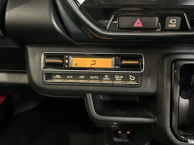 スズキ ハスラー Jスタイル ターボ 東京都 2021(令3)年 1.4万km クールカーキパールメタリック/ホワイト2トーンルーフ ワンオーナー/純正ナビ/(CD/DVD/Bluetooth/TVフルセグ/USB/スマートフォンリンク)/バック&全方位カメラ/前席シートヒーター/プリクラッシュセーフティ/レーダークルーズコントロール/LKA/前後コーナーセンサー/スマートキー/プッシュスタート/オートライト/LEDライト/ETC/純正フロアマット/ドライブレコーダー/(DRV5185)/ISOFIX/パドルシフト/革巻きステアリング/ステアリングスイッチ/ルーフレール/リアプライバシーガラス/アイドリングストップ/電動格納ウィンカーミラー/純正15インチアルミホイール/W+サイドSRS&ABS/横滑り防止装置/取扱説明書/ディーラー記録簿/(R6．1/R7．2)