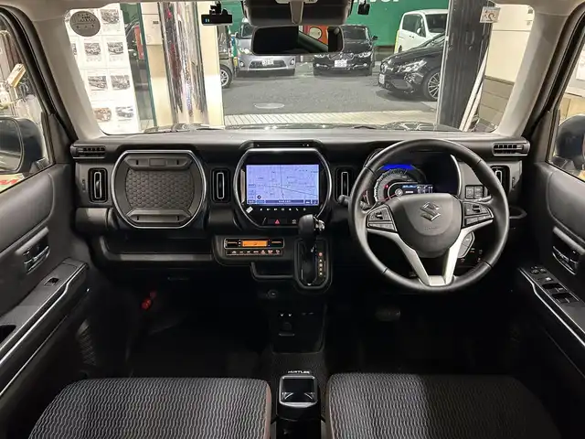 スズキ ハスラー Jスタイル ターボ 東京都 2021(令3)年 1.4万km クールカーキパールメタリック/ホワイト2トーンルーフ ワンオーナー/純正ナビ/(CD/DVD/Bluetooth/TVフルセグ/USB/スマートフォンリンク)/バック&全方位カメラ/前席シートヒーター/プリクラッシュセーフティ/レーダークルーズコントロール/LKA/前後コーナーセンサー/スマートキー/プッシュスタート/オートライト/LEDライト/ETC/純正フロアマット/ドライブレコーダー/(DRV5185)/ISOFIX/パドルシフト/革巻きステアリング/ステアリングスイッチ/ルーフレール/リアプライバシーガラス/アイドリングストップ/電動格納ウィンカーミラー/純正15インチアルミホイール/W+サイドSRS&ABS/横滑り防止装置/取扱説明書/ディーラー記録簿/(R6．1/R7．2)