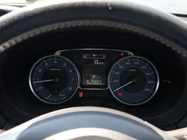 スバル インプレッサ ＸＶ 2．0i－L アイサイト 福井県 2014(平26)年 8.1万km クリスタルブラックシリカ 純正17インチAW/後席用フリップダウンモニター/４WD/前席パワーシート/パドルシフト/キセノンヘッドライト/F・Rフォグ/前後ドライブレコーダー/クルーズコントロール/前後コーナーセンサー/衝突被害軽減システム/純正オプションナビ（CD/DVD/BT/USB/iPod）/フルセグテレビ/ETC/アイドリングストップ/横滑り防止装置/盗難防止装置/純正フロアマット/ダブルエアバッグ/スマートキー