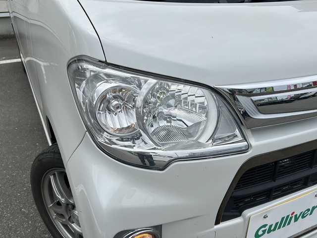 スバル ルクラ カスタム Rリミテッド 鳥取県 2013(平25)年 2.7万km パールホワイトⅢ ・４WD/・社外ナビ/・Bt接続/・フルセグTV/・バックカメラ/・アイドリングストップ/・ドライブレコーダー前方/・スマートキー/・スペアキー有/・アイドリングストップ/・AAC/・オートライト/・ドアバイザー