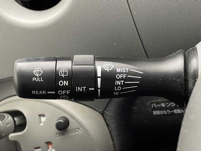 トヨタ シエンタ X LTD 宮崎県 2010(平22)年 4.8万km ホワイトパールマイカ/ダークブルーマイカM 社外ナビ　/Ｂｌｕｅｔｏｏｔｈ　/ＣＤ／ＤＶＤ/ＡＭ／ＦＭ　/片側パワースライドドア　/バックカメラ　/純正フロアーマット　/ドアバイザー /ｈキセノンヘッドライト/プロジェクターヘッドランプ/フォグランプ ETC