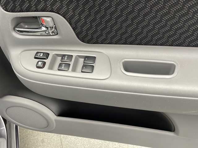 トヨタ シエンタ X LTD 宮崎県 2010(平22)年 4.8万km ホワイトパールマイカ/ダークブルーマイカM 社外ナビ　/Ｂｌｕｅｔｏｏｔｈ　/ＣＤ／ＤＶＤ/ＡＭ／ＦＭ　/片側パワースライドドア　/バックカメラ　/純正フロアーマット　/ドアバイザー /ｈキセノンヘッドライト/プロジェクターヘッドランプ/フォグランプ ETC
