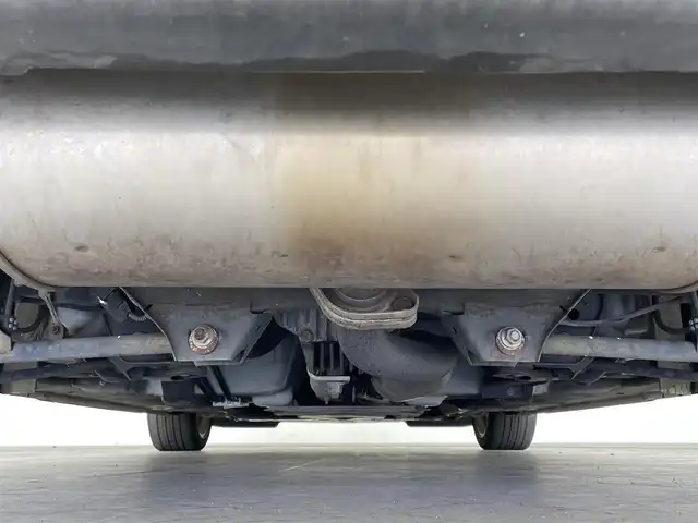 マツダ ロードスター 20周年記念車 大分県 2010(平22)年 7.5万km クリスタルホワイトパールマイカ 社外ナビ/（ワンセグ/AM/FM/Bluetooth）/6速マニュアル/レザーシート/シートヒーター/ETC/ステアリングスイッチ/純正アルミホイール/オートエアコン/オートウインドウ/保証書・取扱説明書/スペアキー