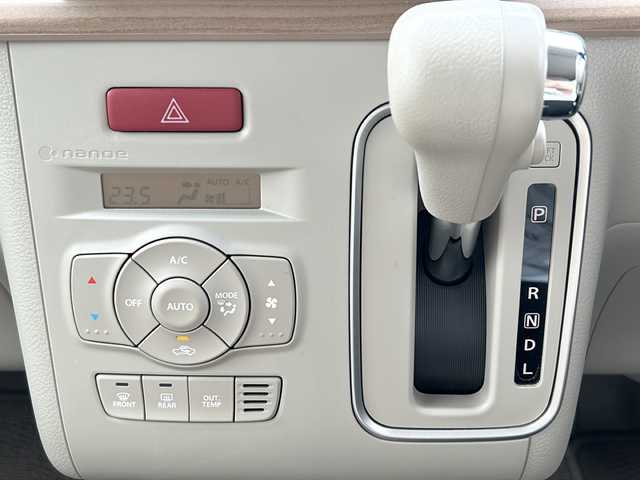 スズキ ラパン X 兵庫県 2020(令2)年 2.2万km シフォンアイボリーメタリック 登録時走行距離21145km/ホワイトルーフ/ホワイトドアミラー/セーフティサポート/デュアルセンサーブレーキサポート/ワンオーナー/純正8型ナビ/CD/DVD/フルセグTV/Bluetooth/Blu-ray/HDMI入出力/全方位カメラ/ナビ連動ドライブレコーダー/運転席シートヒーター/HIDヘッドランプ/ビルトインETC/スマートキー/エンジンプッシュスタート/純正14インチAW/純正フロアマット/ドアバイザー/保証書/取説/スペアキー