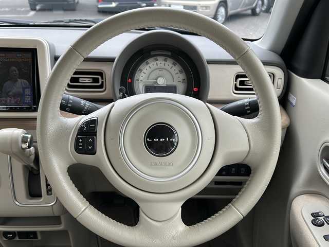 スズキ ラパン X 兵庫県 2020(令2)年 2.2万km シフォンアイボリーメタリック 登録時走行距離21145km/ホワイトルーフ/ホワイトドアミラー/セーフティサポート/デュアルセンサーブレーキサポート/ワンオーナー/純正8型ナビ/CD/DVD/フルセグTV/Bluetooth/Blu-ray/HDMI入出力/全方位カメラ/ナビ連動ドライブレコーダー/運転席シートヒーター/HIDヘッドランプ/ビルトインETC/スマートキー/エンジンプッシュスタート/純正14インチAW/純正フロアマット/ドアバイザー/保証書/取説/スペアキー