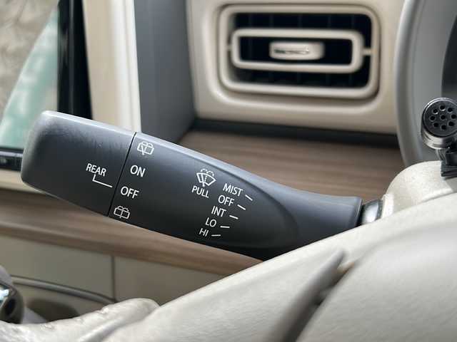 スズキ ラパン X 兵庫県 2020(令2)年 2.2万km シフォンアイボリーメタリック 登録時走行距離21145km/ホワイトルーフ/ホワイトドアミラー/セーフティサポート/デュアルセンサーブレーキサポート/ワンオーナー/純正8型ナビ/CD/DVD/フルセグTV/Bluetooth/Blu-ray/HDMI入出力/全方位カメラ/ナビ連動ドライブレコーダー/運転席シートヒーター/HIDヘッドランプ/ビルトインETC/スマートキー/エンジンプッシュスタート/純正14インチAW/純正フロアマット/ドアバイザー/保証書/取説/スペアキー