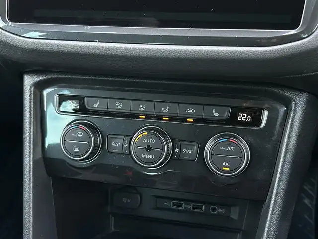 フォルクスワーゲン ティグアン TDI 4モーション ハイライン 茨城県 2019(令1)年 2.3万km タングステンシルバーメタリック オ-ルインSFT /360度カメラ/ACC /HUD /ナビ /フルセグTV /CarPlay/BT/USB/DVD /シートヒーター /LKA /BSM /パワーテールゲート /LEDヘッドライト /ETC2.0 /前後ドラレコ /純正18インチAW /ルーフレール /禁煙車