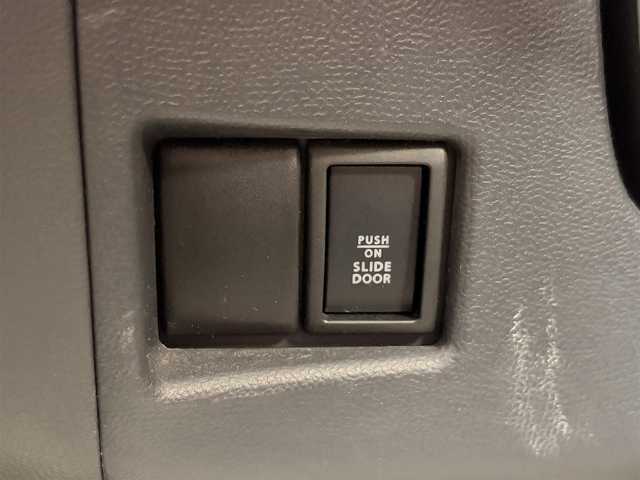 日産 ルークス ハイウェイスター ターボ LTD 大阪府 2011(平23)年 7万km スノーパールホワイト (株)IDOMが運営する【じしゃロン東大阪店】の自社ローン対象車両になります。こちらは現金ご利用時の価格です。/自社ローンご希望の方は別途その旨お申付け下さい。/社外ナビ【AVN558HD】/CD、DVD、ワンセグTV、MSV/バックカメラ/フォグライト/ターボ/両側パワースライドドア/ETC/取説＆保証書/スマートキー＆プッシュスタート