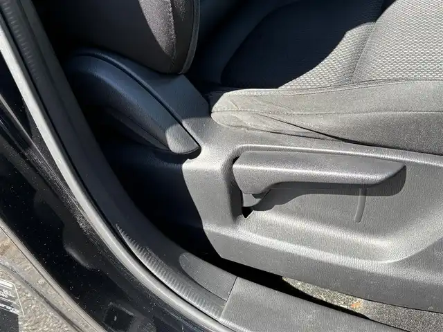 マツダ ＣＸ－５ 20S プロアクティブ 愛知県 2015(平27)年 7.5万km ジェットブラックマイカ ワンオーナー/純正SDナビ(フルセグ/BT/USB/DVD/CD/AM/FM)/Boseサウンドシステム/バックカメラ/ETCビルトイン/オートクルーズコントロール/ABS/横滑り防止装置/レーンキープアシスト/盗難防止装置/衝突被害軽減システム/アイドリングストップ/オートマチックハイビーム/オートライト/電動格納式ミラー/パワーステアリング/パワーウィンドウ/純正アルミホイール/トノカバー/保証書/取扱説明書