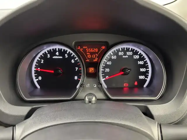 日産 ノート X 大阪府 2017(平29)年 5.6万km シャイニングブルー 純正ナビ（フルセグＴＶ／ＣＤ／ＤＶＤ／ＢＴ）/衝突被害軽減システム　/レーンキープ　/横滑り防止装置　　/オートライト　/純正フロアマット　/ステアリングスイッチ　/プッシュスタート　/電動格納式ドアミラー　/ＡＢＳ