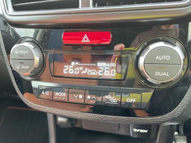 スバル エクシーガクロスオーバー７ 2．5i アイサイト 石川県 2015(平27)年 8.8万km ダークブルーパール ４ＷＤ　純正ナビ　フルセグＴＶ　バックカメラ　レーダークルーズ　シートヒーター　スマートキー　プッシュスタート　ＥＴＣ　レーダーブレーキ　純正アルミホイール　保証書