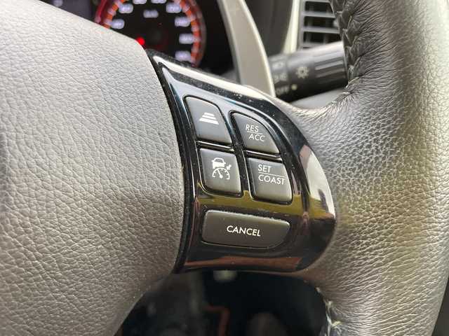 スバル エクシーガクロスオーバー７ 2．5i アイサイト 石川県 2015(平27)年 8.8万km ダークブルーパール ４ＷＤ　純正ナビ　フルセグＴＶ　バックカメラ　レーダークルーズ　シートヒーター　スマートキー　プッシュスタート　ＥＴＣ　レーダーブレーキ　純正アルミホイール　保証書