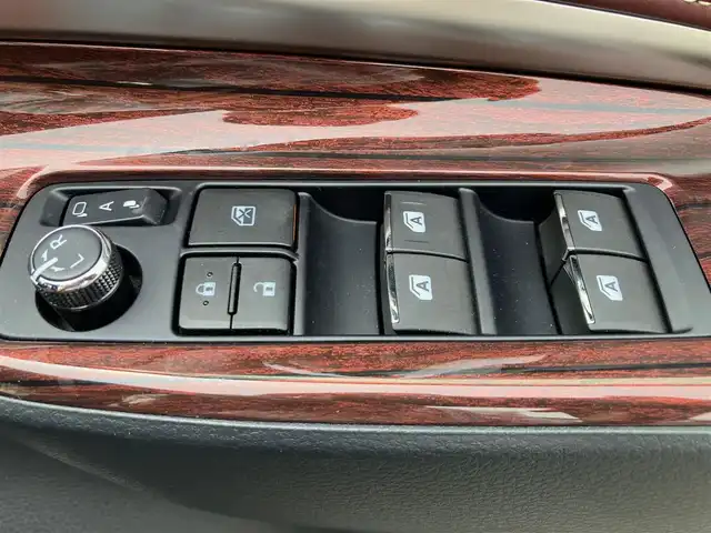 トヨタ ハリアー プレミアム 静岡県 2015(平27)年 7万km ブラッキッシュアゲハガラスフレーク エンジンスタートボタン/スマートキー/アイドリングストップ/パワーステアリング/パワーウィンドウ/オートエアコン/クルーズコントロール/保証書/取扱説明書/純正ETC/USB入力端子/バックカメラ/純正SDナビ（CD.DVD.BT.フルセグ）/電動リアゲート/純正フロアマット/純正アルミホイール/D席パワーシート/ABS/横滑り防止装置/レーンキープアシスト/オートライト/LEDライト/W+サイドエアバック