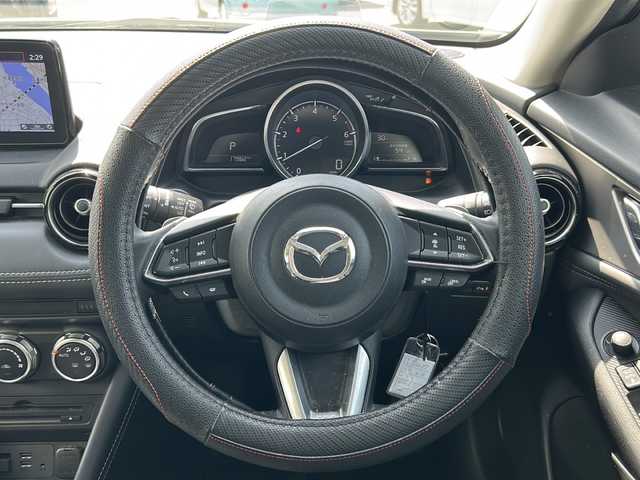 マツダ ＣＸ－３ XDプロアクティブSパッケージ 岐阜県 2018(平30)年 1.8万km セラミックM 純正ディスプレイオーディオ/フルセグ/全方位カメラ　/スマートキー　/クルーズコントロール追従走行あり　/衝突被害軽減システム　/コーナーセンサー前後　/プッシュスタート　/オートライト　/ＬＥＤヘッドライト/プッシュスタート/パワーステアリング/パワーウィンドウ/MTモード付AT/アイドリングストップ/Blue tooth接続/CDチェンジャー/USB入力端子/AUX接続/純正フロアマット/パワーシート運転席・助手席/ハーフレザーシート/シートヒーター運転席・助手席/純正アルミホイール/ABS/横滑り防止装置/レーンキープアシスト/盗難防止装置/オートライト/エアバッグW/ドアバイザー