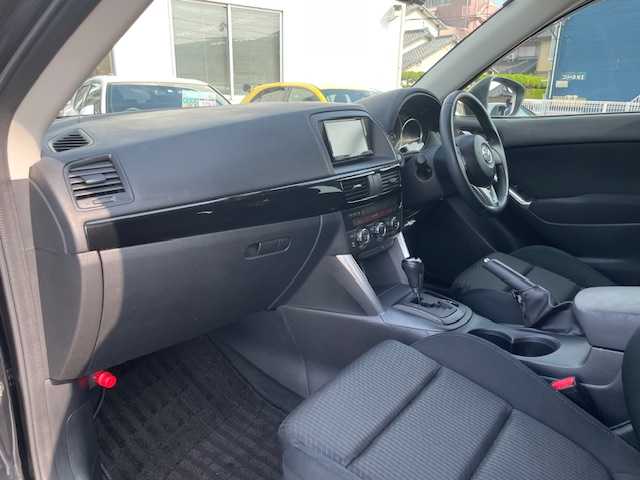 マツダ ＣＸ－５ XD 三重県 2012(平24)年 11.6万km ブラック ディスチャーパッケージ/・ディスチャージヘッドランプ/・アダプティブフロントライティングシステム/・オートライトシステム/・レインセンサーワイパー/1オーナー/純正ナビ/フルセグTV/【CD/DVD/SD/Bluetooth】/バックカメラ/ETC/225/65R17インチ純正AW/プッシュスタート/スマートキー/スペアキー/純正フロアマット