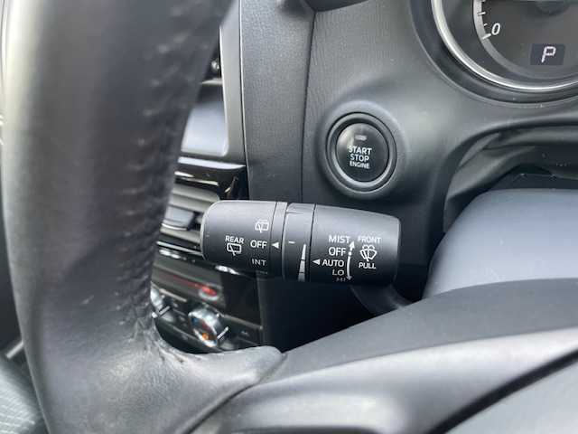 マツダ ＣＸ－５ XD 三重県 2012(平24)年 11.6万km ブラック ディスチャーパッケージ/・ディスチャージヘッドランプ/・アダプティブフロントライティングシステム/・オートライトシステム/・レインセンサーワイパー/1オーナー/純正ナビ/フルセグTV/【CD/DVD/SD/Bluetooth】/バックカメラ/ETC/225/65R17インチ純正AW/プッシュスタート/スマートキー/スペアキー/純正フロアマット