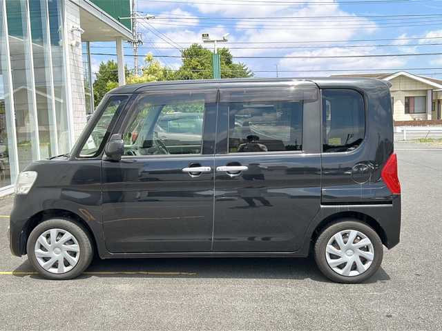 ダイハツ タント X ターボ SAⅢ 茨城県 2017(平29)年 4.3万km ブラックマイカメタリック 純正ナビ（NSZT-W67D）/【フルセグTV/CD/DVD/Bluetooth/ラジオ】/バックカメラ/ドライブレコーダー/片側パワースライドドア/衝突被害軽減システム/リヤコーナーセンサー/アイドリングストップ/横滑り防止機能/運転席シートヒーター/ETC/オートライト/オートハイビーム/純正ゴムマット/純正ドアバイザー/プッシュスタート/スマートキー
