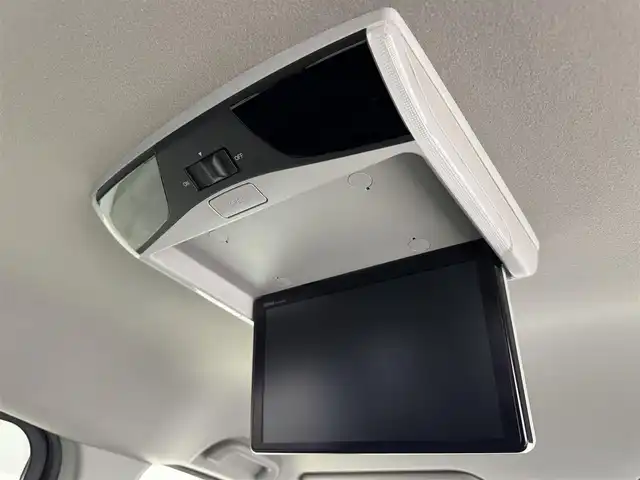 ホンダ ステップワゴン スパーダ ホンダセンシング 熊本県 2020(令2)年 5.9万km プレミアムスパークルブラックパール ワンオーナー　/後席モニター　/純正８型ナビ　/バックカメラ　/ビルトインＥＴＣ２．０　/前方ドラレコ　/コーナーセンサー　/アダプティブクルコン　/ホンダセンシング　/衝突被害軽減　/レーンキープ　/両側電動スライドドア