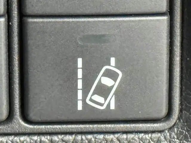 ホンダ ステップワゴン スパーダ ホンダセンシング 熊本県 2020(令2)年 5.9万km プレミアムスパークルブラックパール ワンオーナー　/後席モニター　/純正８型ナビ　/バックカメラ　/ビルトインＥＴＣ２．０　/前方ドラレコ　/コーナーセンサー　/アダプティブクルコン　/ホンダセンシング　/衝突被害軽減　/レーンキープ　/両側電動スライドドア