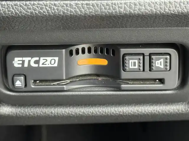 ホンダ ステップワゴン スパーダ ホンダセンシング 熊本県 2020(令2)年 5.9万km プレミアムスパークルブラックパール ワンオーナー　/後席モニター　/純正８型ナビ　/バックカメラ　/ビルトインＥＴＣ２．０　/前方ドラレコ　/コーナーセンサー　/アダプティブクルコン　/ホンダセンシング　/衝突被害軽減　/レーンキープ　/両側電動スライドドア