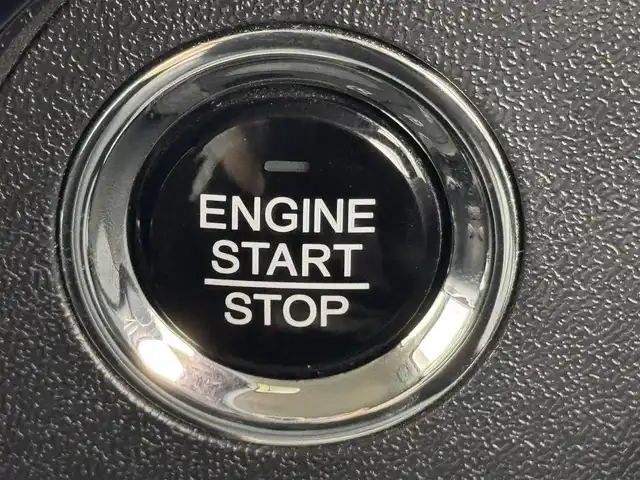 ホンダ ステップワゴン スパーダ ホンダセンシング 熊本県 2020(令2)年 5.9万km プレミアムスパークルブラックパール ワンオーナー　/後席モニター　/純正８型ナビ　/バックカメラ　/ビルトインＥＴＣ２．０　/前方ドラレコ　/コーナーセンサー　/アダプティブクルコン　/ホンダセンシング　/衝突被害軽減　/レーンキープ　/両側電動スライドドア