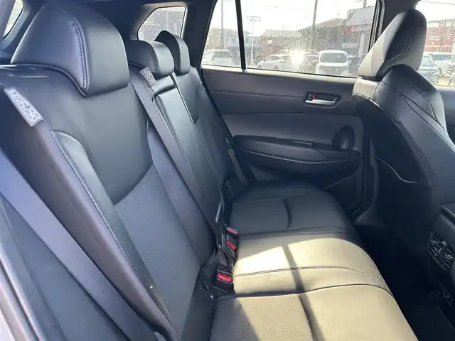 トヨタ カローラ クロス ハイブリッド Z 鹿児島県 2022(令4)年 9.6万km セメントグレーメタリック ワンオーナー/トヨタセーフティセンス/-プロアクティブドライビングアシスト/-プリクラッシュセーフティー/-レーダークルーズコントロール/-レーントレーシングアシスト/-パーキングサポートブレーキ/純正ナビ/(Bluetooth/フルセグTV/DVD)/バックカメラ/LEDヘッドライト/前後ドライブレコーダー/シートヒーター/純正18インチアルミホイール/スマートキー/ETC