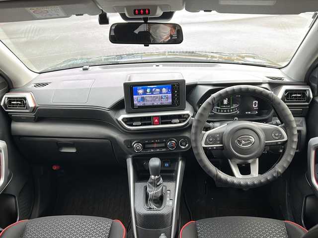 ダイハツ ロッキー X 青森県 2021(令3)年 2.9万km ブラックマイカメタリック ・寒冷地仕様/・4WD/・純正ナビ/・フルセグ/・バックカメラ/・CD/DVD/SD/Bluetooth/・衝突被害軽減ブレーキ/・レーンキープアシスト/・ワイパーデアイサ/・オートライト/・LEDヘットライト/・前席シートヒーター/・アイドリングストップ/・プッシュスタート/・スマートキー/・スペアキー１本/・電動格納ウィンカーミラー/・純正エンジンスターター/・純正ドライブレコーダー/・純正フロアマット/・純正ドアバイザー/・純正16AW/・スタッドレス積込/・保証書・取説あり