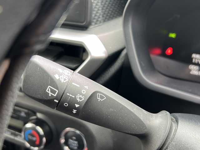 ダイハツ ロッキー X 青森県 2021(令3)年 2.9万km ブラックマイカメタリック ・寒冷地仕様/・4WD/・純正ナビ/・フルセグ/・バックカメラ/・CD/DVD/SD/Bluetooth/・衝突被害軽減ブレーキ/・レーンキープアシスト/・ワイパーデアイサ/・オートライト/・LEDヘットライト/・前席シートヒーター/・アイドリングストップ/・プッシュスタート/・スマートキー/・スペアキー１本/・電動格納ウィンカーミラー/・純正エンジンスターター/・純正ドライブレコーダー/・純正フロアマット/・純正ドアバイザー/・純正16AW/・スタッドレス積込/・保証書・取説あり