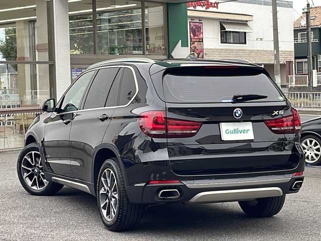 ＢＭＷ Ｘ５ xDrive 35d 愛知県 2017(平29)年 8.2万km サファイアブラックP /禁煙車//純正ナビ//バックカメラ//フルセグTV・USB・AUX・CD・DVD・音楽ライブラリ//前後ドライブレコーダー//純正19インチアルミホイール//ルーフレール//デジタルルームミラー//レザーシート//シートヒーター(前席・後席左右)//前席パワーシート//電動ランバーサポート//フロアマット//パワーバックドア//ヒルディセントコントロール//インテリジェントセーフティ//衝突警告//歩行者警告//車線逸脱警告//車線変更警告//アダプティブクルーズコントロール(ACC)//前後コーナーセンサー//横滑り防止//アイドリングストップ//LEDヘッドライト//オートライト//フロント・リヤフォグランプ//ドライブモード(SPORT・COMFORT・ECO PRO)//電子パーキングブレーキ//オートブレーキホールド//スペアキー//保証書//取扱説明書