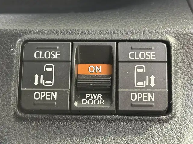 トヨタ シエンタ G グランパー 大阪府 2019(令1)年 4.6万km ベージュ ナビTV 360カメラ フリップダウンモニター シートヒーター ハンドルヒーター 衝突軽減ブレーキ レーンアシスト オートハイビーム 両側パワースライドドア クリアランスソナー 前後ドライブレコーダー ETC