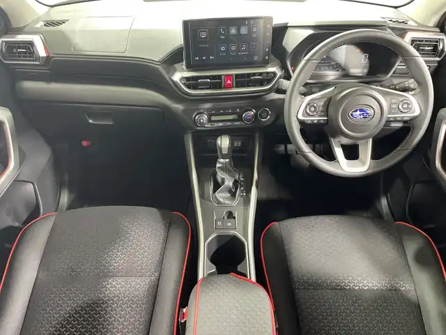 スバル レックス Z 神奈川県 2023(令5)年 1.3万km シャイニングホワイトパール 純正ディスプレイオーディオ/【AM FM フルセグ Bluetooth HDMI/ AppleCarPlay AndoroidAuto USB ipod】/パノラマモニター/スマートアシスト/全車速追従機能付きアダプティブクルーズコントロール/ブラインドスポットモニター/前席シートヒーター/ビルトインETC/純正フロアマット/ステアリングスイッチ/スマートキー/本革巻ステアリングホイール/本革巻きシフトノブ/ソフトレザー調パッド付ドアアームレスト【運転席/助手席】/ソフトレザー調パッド付センターコンソールボックス/助手席シートアンダートレイ/メッキドアハンドル/オートライト/アダプティブドライビングビーム/LEDヘッドライト/LEDフォグライト/サイドビューランプ/純正１７インチアルミホイール付き夏タイヤ/電動パーキングブレーキ/オートブレーキホールド/前後コーナーセンサー/レーンキープコントロール/リヤクロストラフィックアラート/コーナーリングトレースアシスト/衝突回避支援ブレーキ/フロントワイパーデアイサー