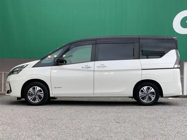 日産 セレナ