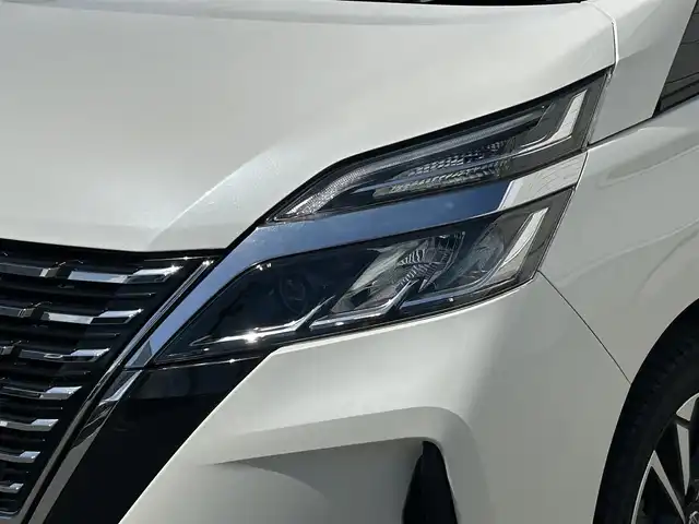 日産 セレナ ハイウェイスター V 山形県 2020(令2)年 3万km ブリリアントホワイトパール 純正10インチナビ/Bluetooth/ナビ連動ドライブレコーダー/プロパイロット/全方位カメラ/レーダークルーズコントロール/両側パワースライドドア/フルセグTV/Wエアコン＆リヤヒーターダクト/純正アルミホイール/フロアマット/USBポート/LEDヘッドライト/ビルトインETC