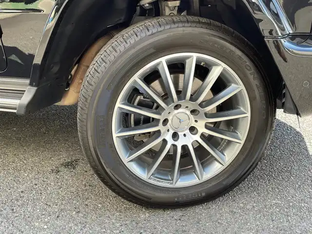 メルセデス・ベンツ ゲレンデヴァーゲン Ｇ３５０ｄ AMGライン 神奈川県 2020(令2)年 3.4万km オブシディアンブラック AMGライン/ラグジュアリーパッケージ/アダプティプダンピング/サンルーフ/ブルメスターサウンド/黒革シート/前席シートヒーター/全席シートヒーター/純正メモリーナビ・地デジTV/純正USB/BT再生/360°カメラ/ETC2.0/レーダーセーフティパッケージ/レーダークルーズコントロール/PCS/LKA/BSM/純正20インチAW/LEDライト/コーナーセンサー/プッシュスタート/キーレスキー×2/アイドリングストップ/R3/4/5/7年整備記録/保証書・取説あり