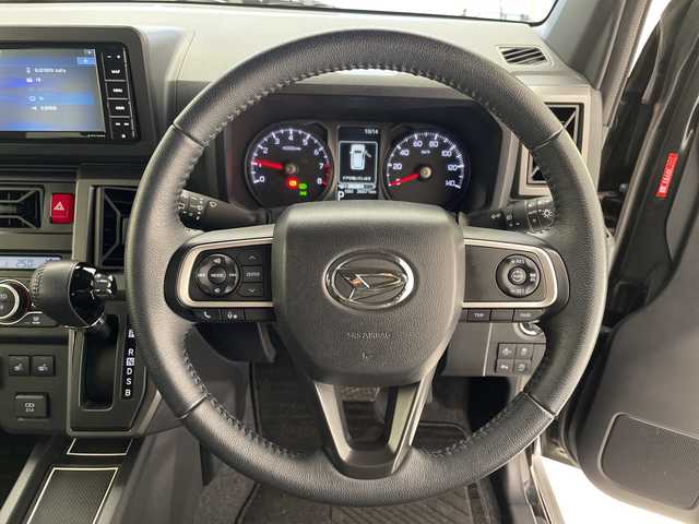 ダイハツ タフト G ターボ クロムベンチャー 愛知県 2022(令4)年 3.6万km ブラックマイカメタリック 純正ナビ/ガラスルーフ/クルーズコントロール/シートヒーター/バックカメラ/コーナーセンサー/純正アルミホイール/ルーフレール/LEDヘッドライト/オートマチックハイビーム/ETC/衝突軽減システム/フルセグ/CD DVD/Bluetooth/ステアリングスイッチ/スマートキー/プッシュスタート