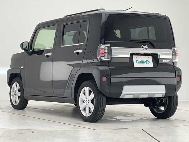 ダイハツ タフト G ターボ クロムベンチャー 愛知県 2022(令4)年 3.6万km ブラックマイカメタリック 純正ナビ/ガラスルーフ/クルーズコントロール/シートヒーター/バックカメラ/コーナーセンサー/純正アルミホイール/ルーフレール/LEDヘッドライト/オートマチックハイビーム/ETC/衝突軽減システム/フルセグ/CD DVD/Bluetooth/ステアリングスイッチ/スマートキー/プッシュスタート