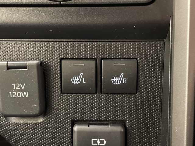 ダイハツ タフト G ターボ クロムベンチャー 愛知県 2022(令4)年 3.6万km ブラックマイカメタリック 純正ナビ/ガラスルーフ/クルーズコントロール/シートヒーター/バックカメラ/コーナーセンサー/純正アルミホイール/ルーフレール/LEDヘッドライト/オートマチックハイビーム/ETC/衝突軽減システム/フルセグ/CD DVD/Bluetooth/ステアリングスイッチ/スマートキー/プッシュスタート